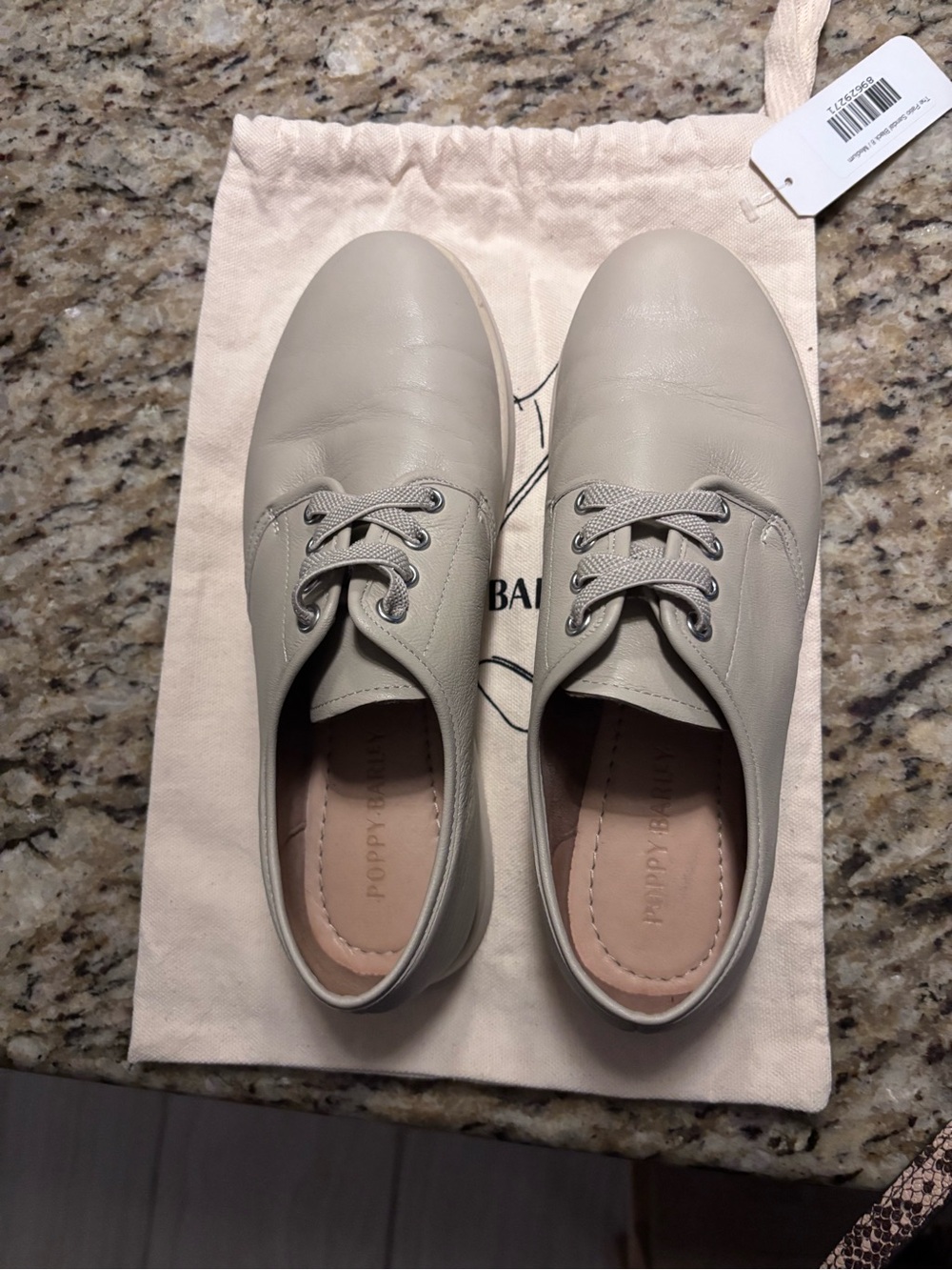 Poppy Barley Women's Eyelet Oxford Sneakers in Oatmeal